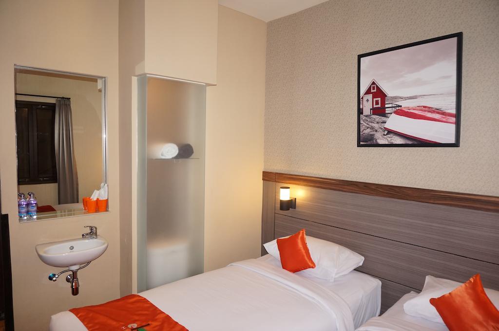 Ekon Hotel 요그야카르타 객실 사진